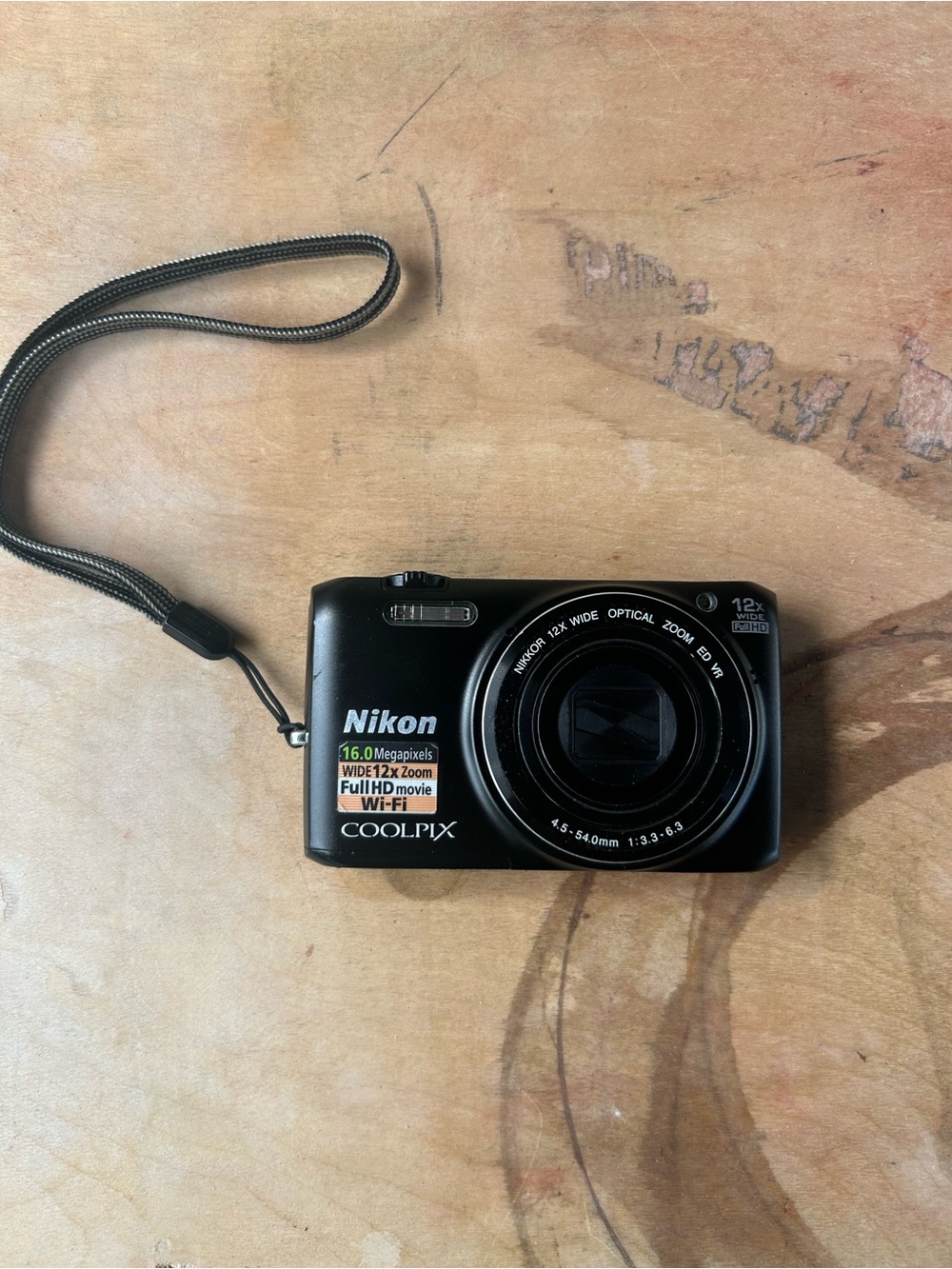 Nikon COOLPIX s6800 Compact Digital Camera - Black